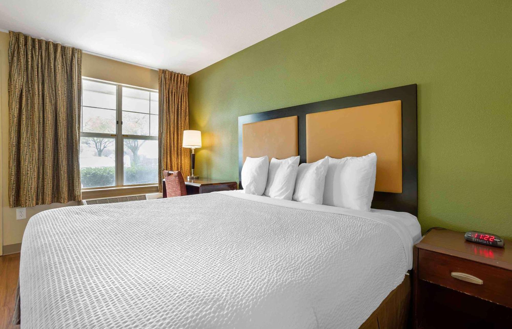 เอ็กซ์เทนด์ สเตย์ อเมริกา ฟินิกซ์-อีสต์ แชนด์เลอร์ บูเลอวาร์ด Hotel ฟีนิกซ์ ภายนอก รูปภาพ